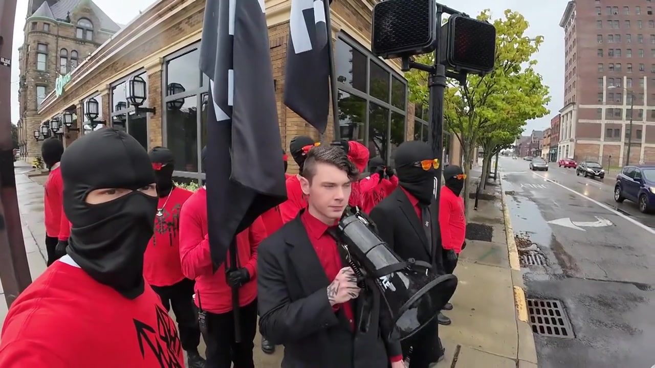 Blutstamm White Activism